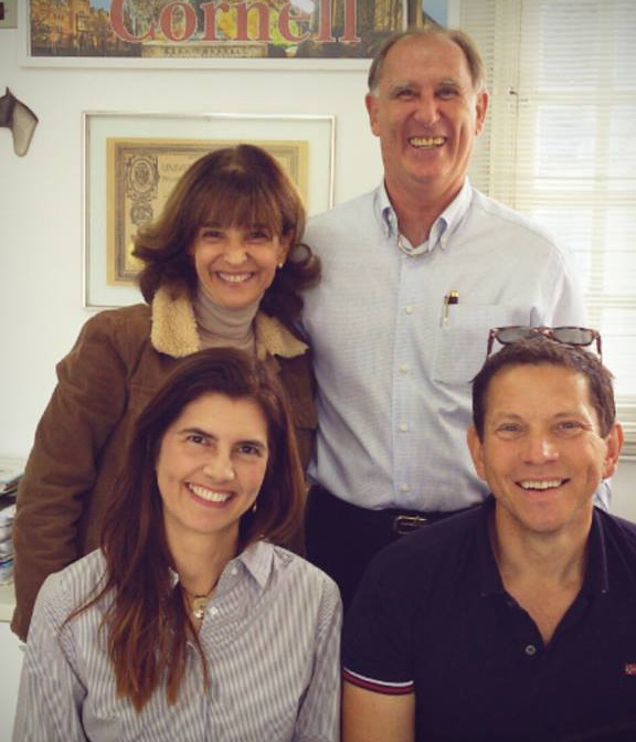 Médicos veterinários visitam a Equine Center